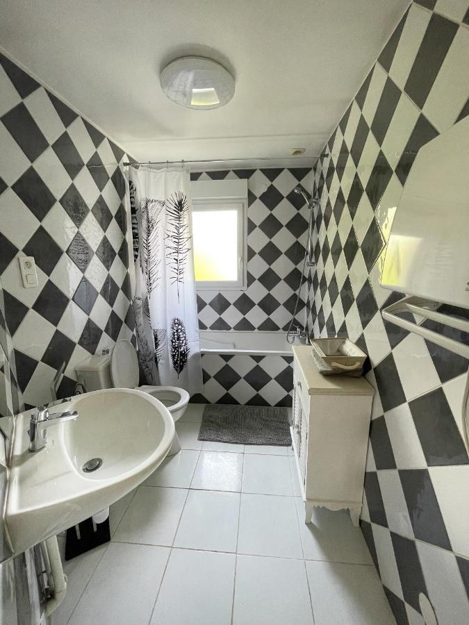 La Maison De Delsy Binson-et-Orquigny Bagian luar foto